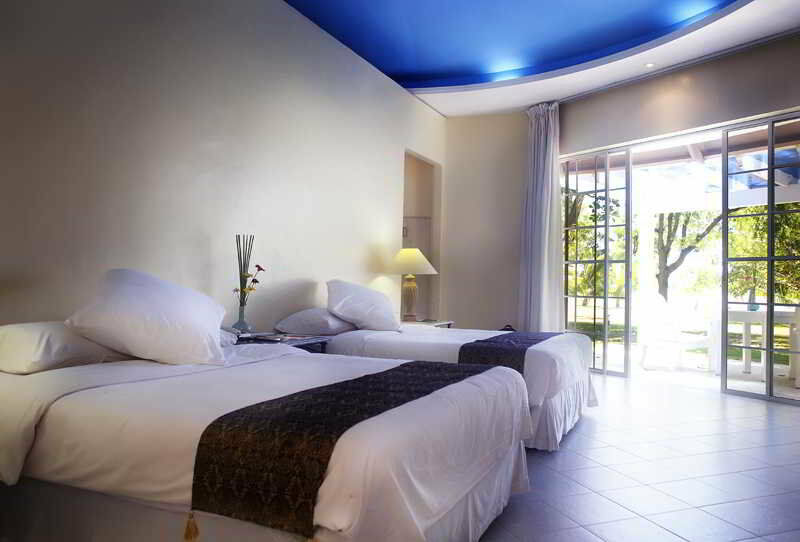 מקטאן Cordova Reef Village Resort מראה חיצוני תמונה
